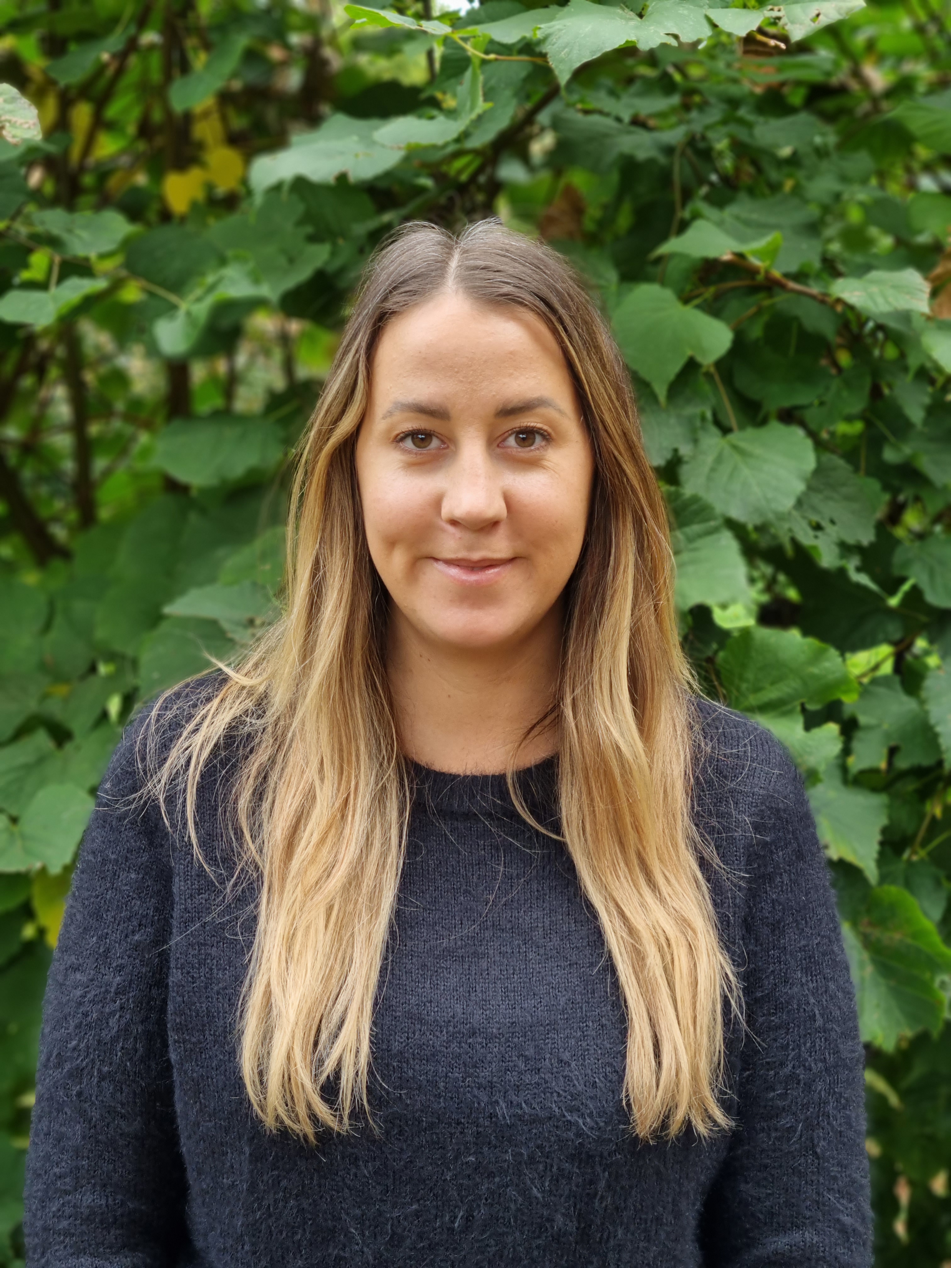 En person med langt hår