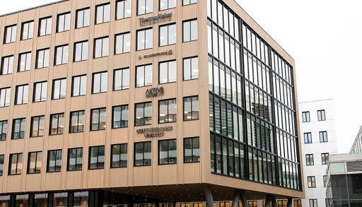 Jon Ugelstads hus, sett fra inngangspartiet på Radiumhospitalet