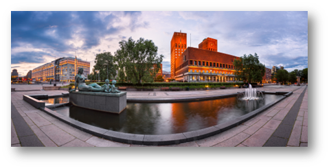 En fontene foran en bygning