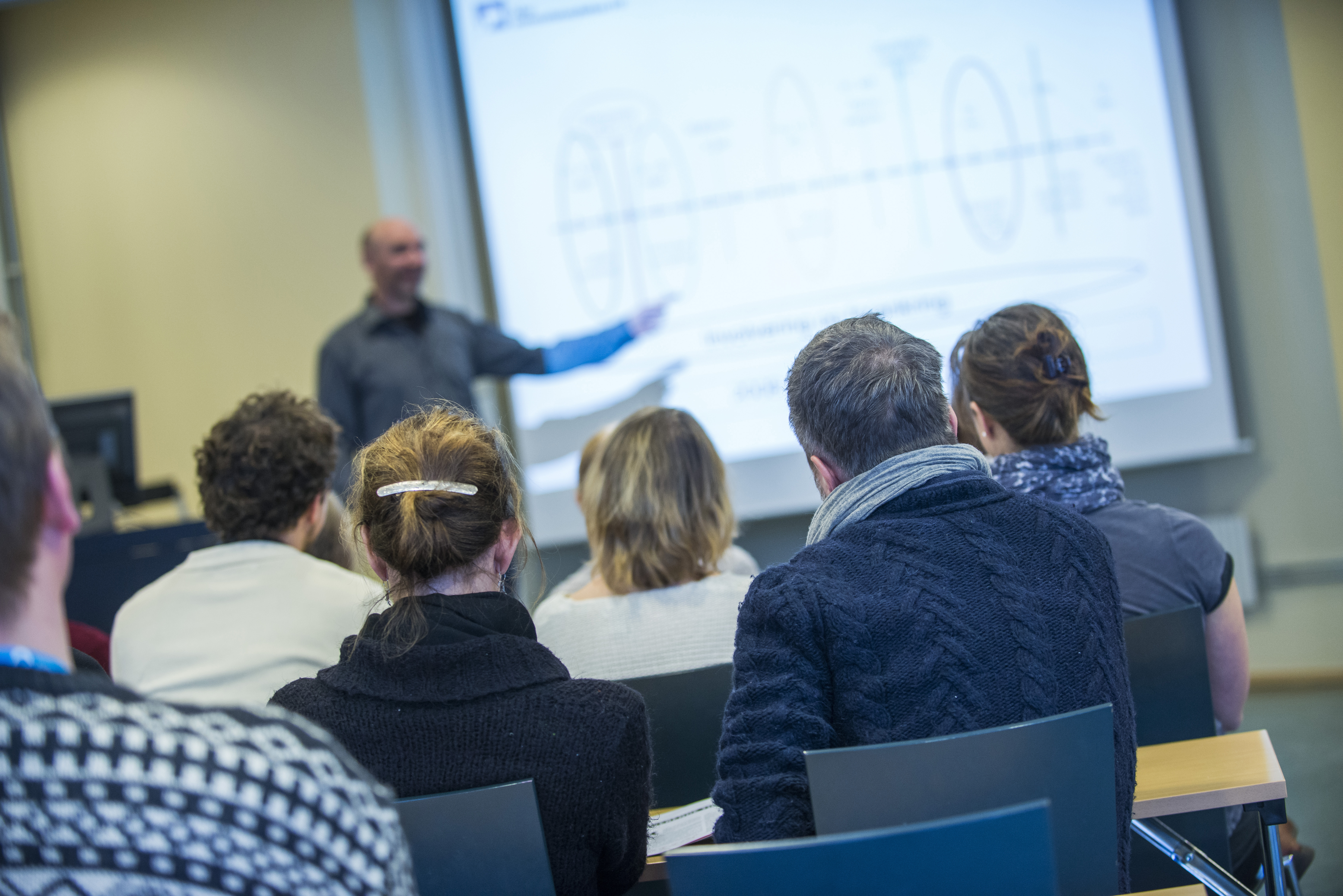 Fagfolk på seminar