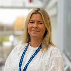 Portrettfoto av Sophie Frisholm Damsund