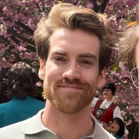 En person med skjegg