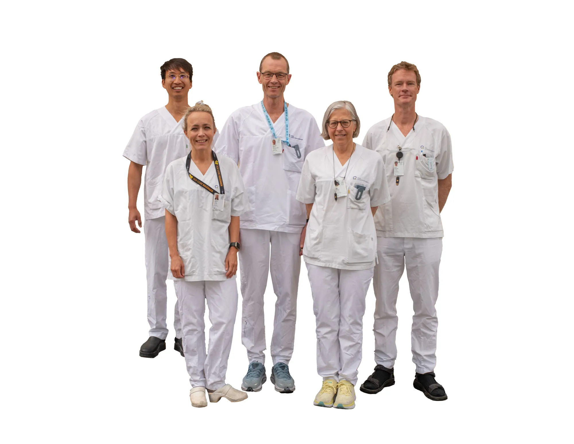 En gruppe medisinsk personell som poserer