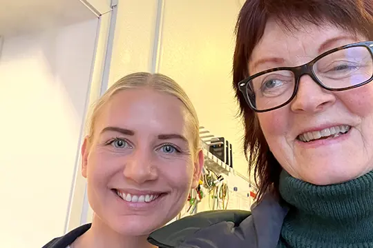 Bilde av Sandra Røkeness og Irene Lie