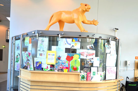 Et kosedyr på en glasshylle