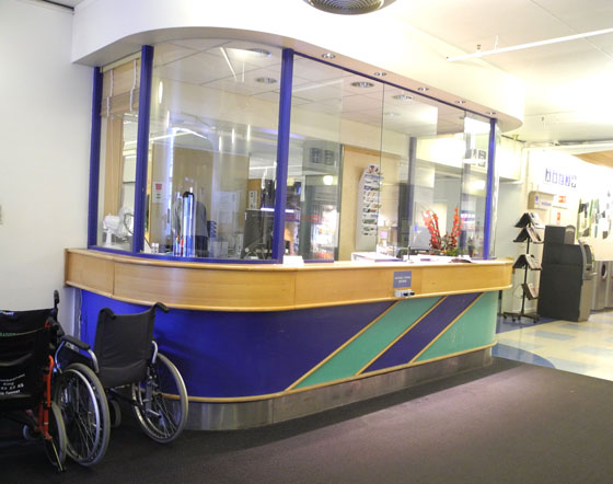 En teller med glassfront