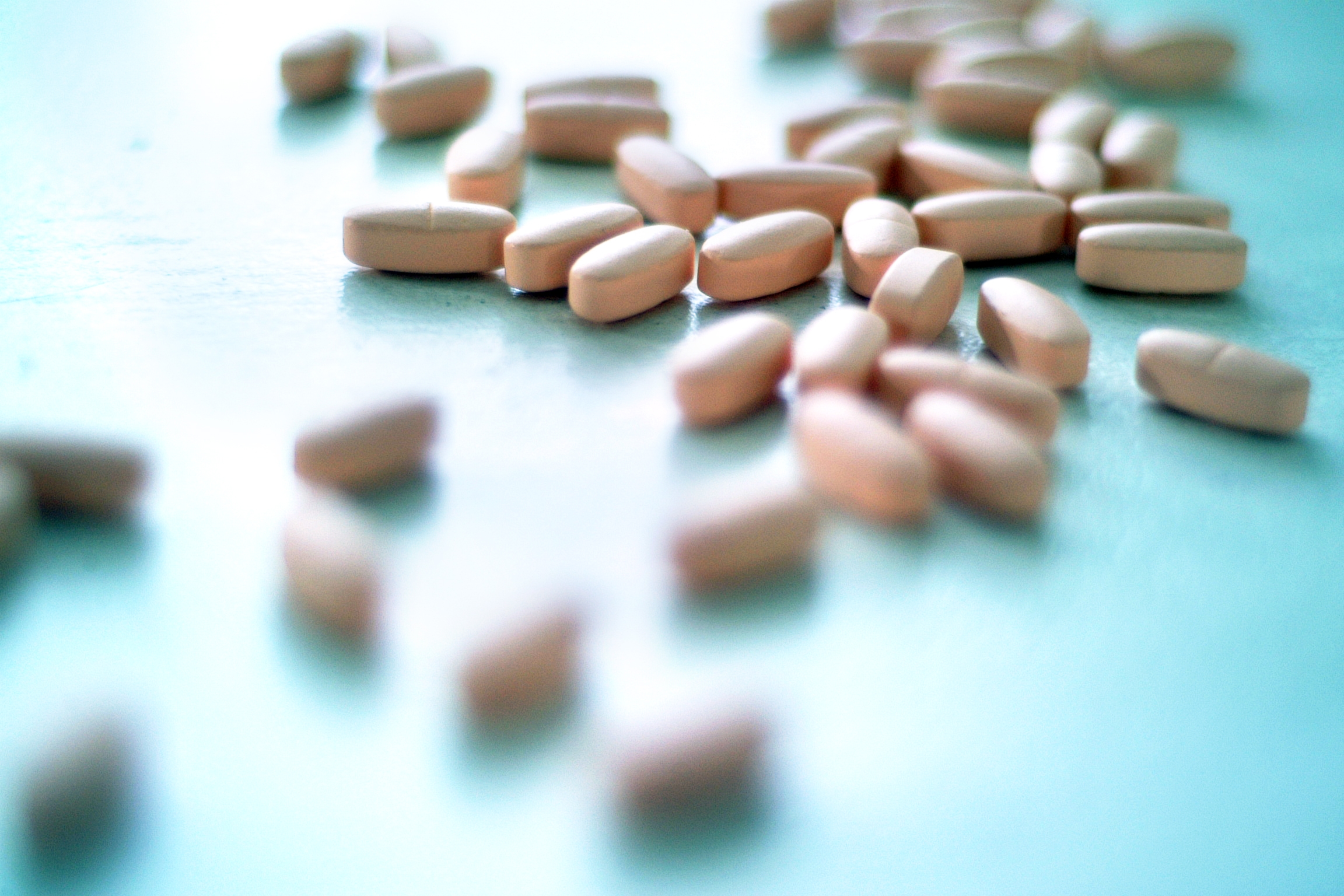 Et nærbilde av et tastatur