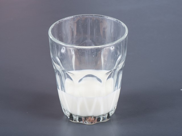 Bilde av et glass melk