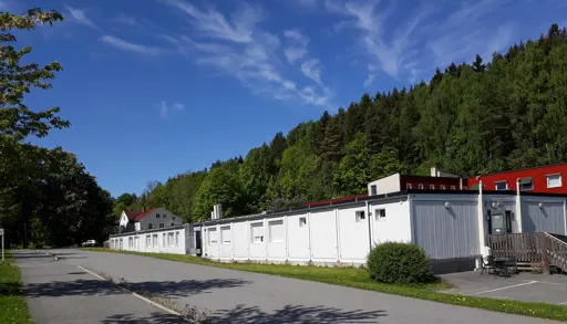 Post 2, inngangspartiet