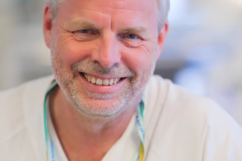 Seksjonsoverlege Per Medbøe Thorsby ved Hormonlaboratoriet