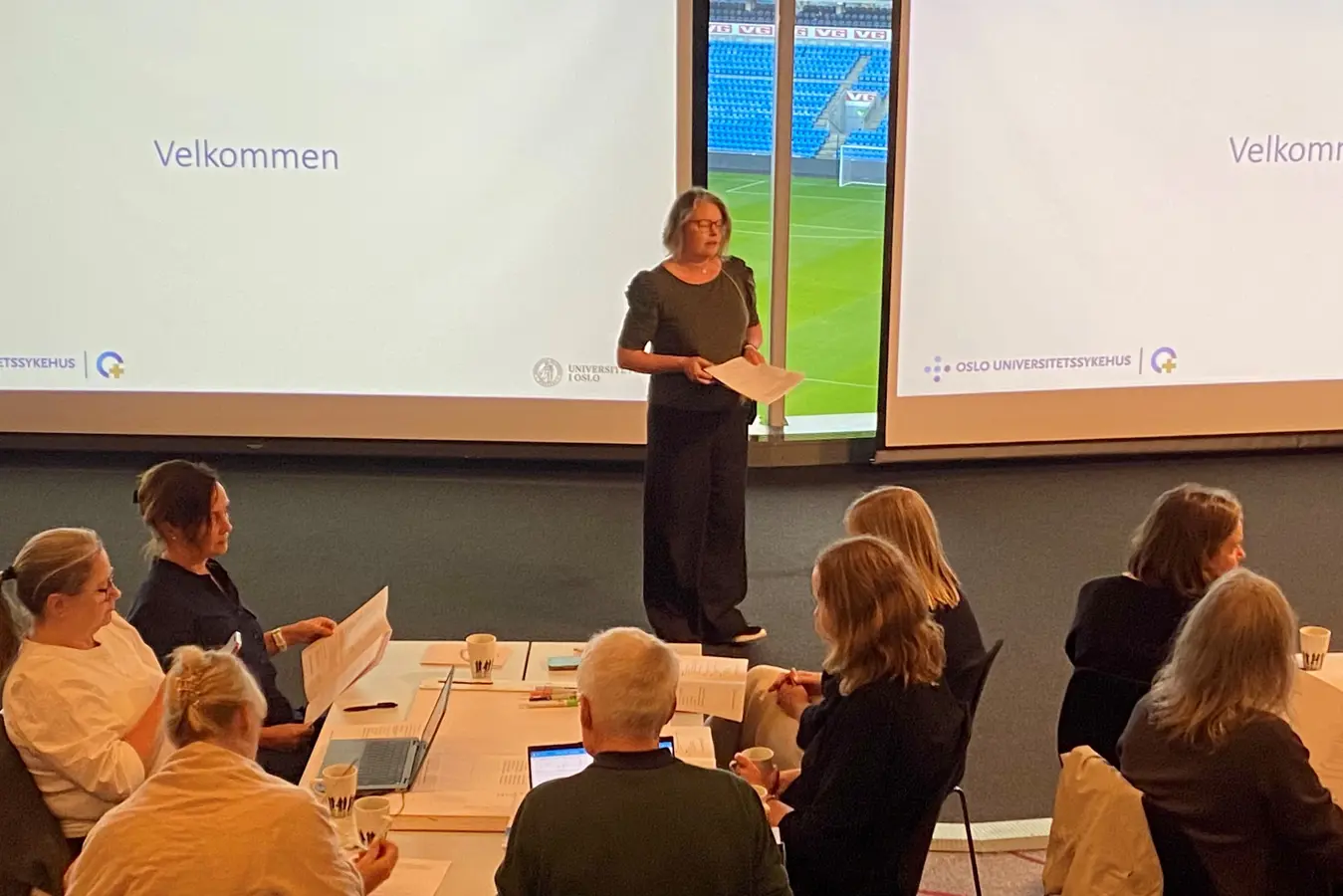 En person som holder en presentasjon