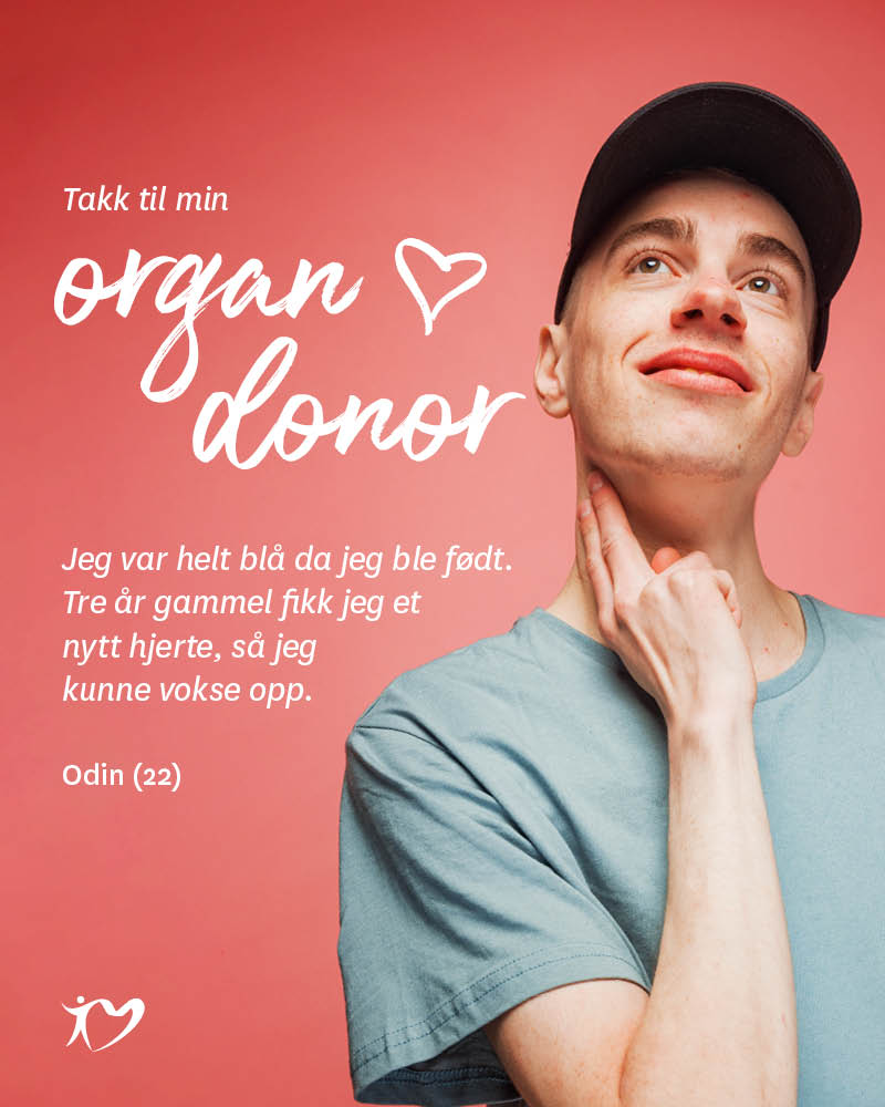 En person med hånden på haken