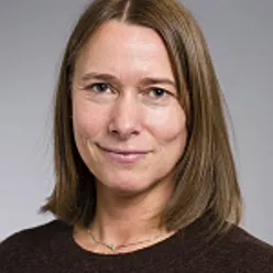 Portrett Nina Flatner