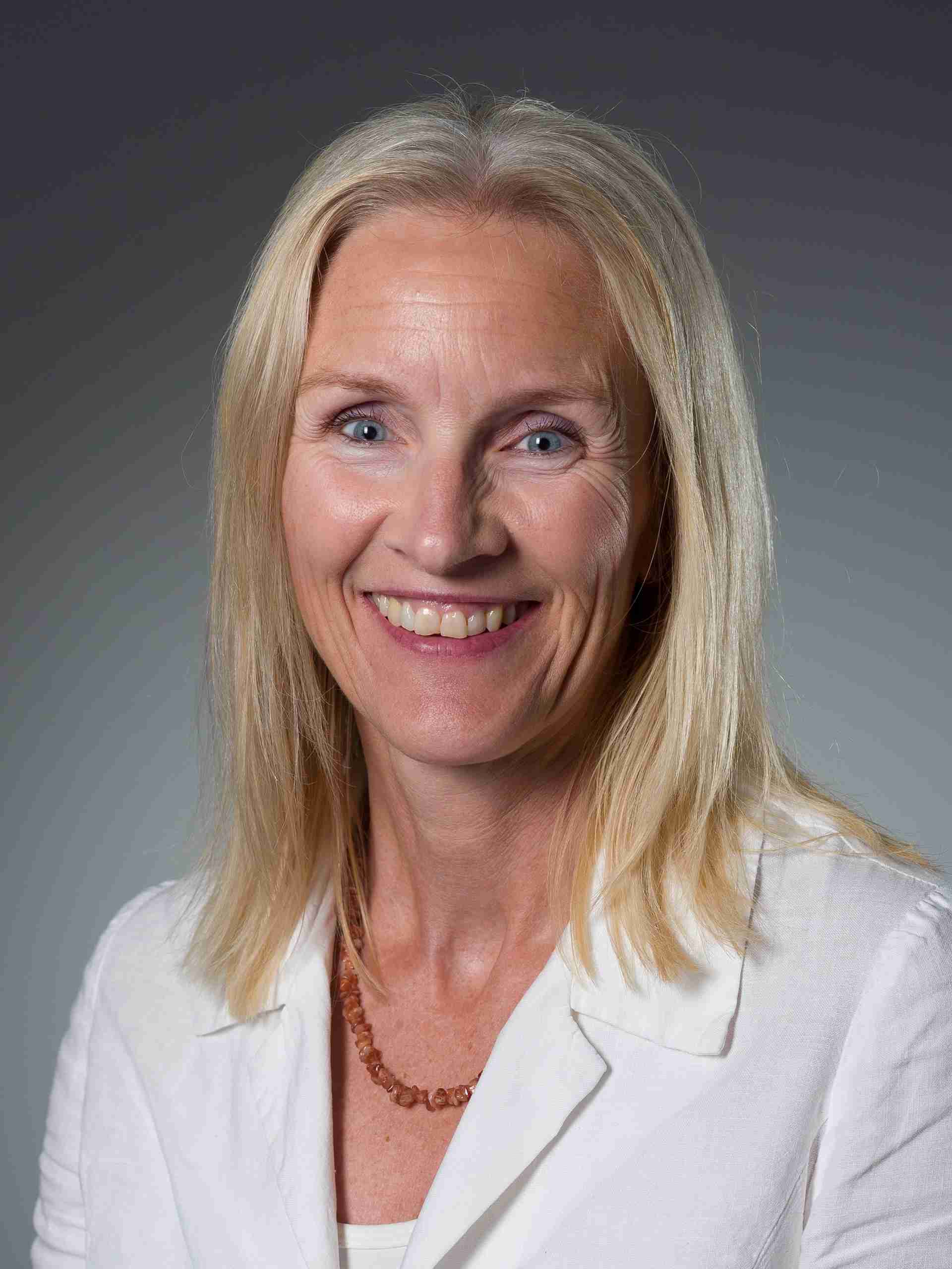 Portrett Cecilie Lennertzen