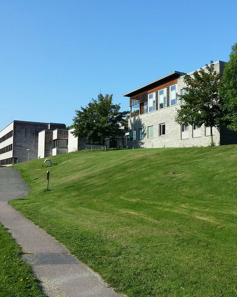 Exterior picture of building A and B f