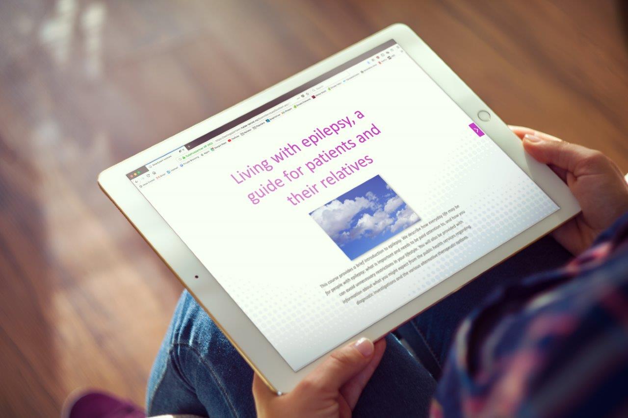 Ipad med e-læringskurset Living with epilepsy