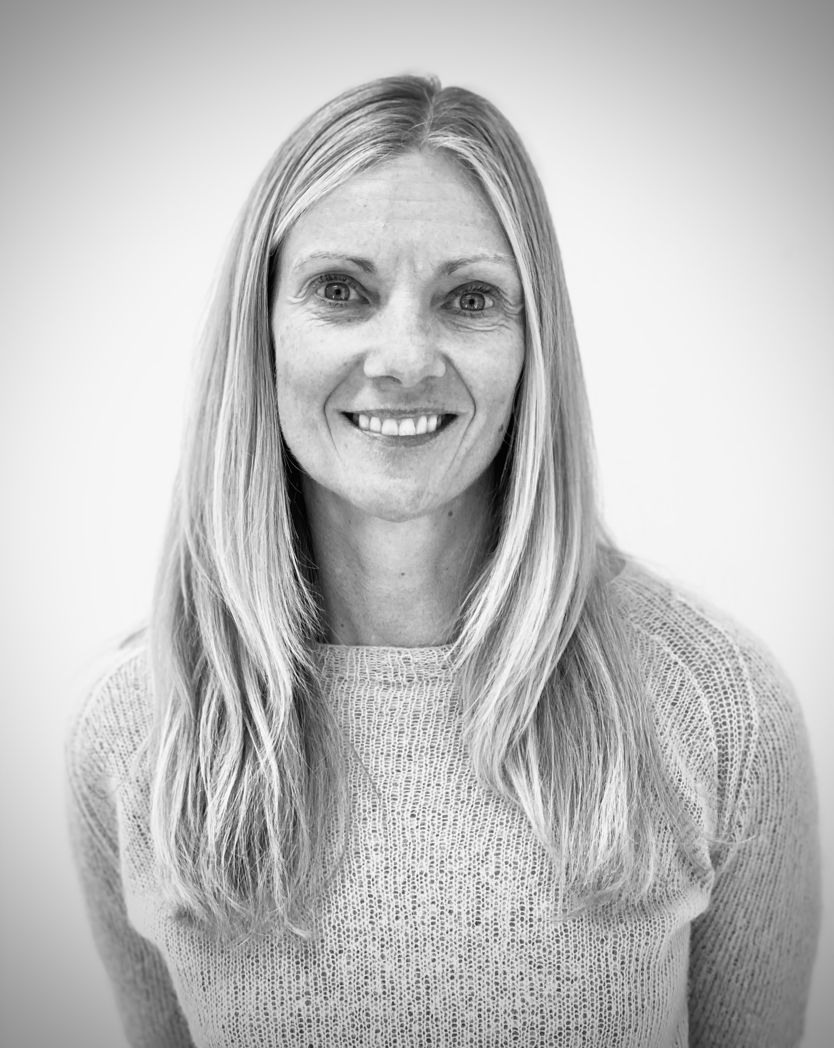 En person med langt hår