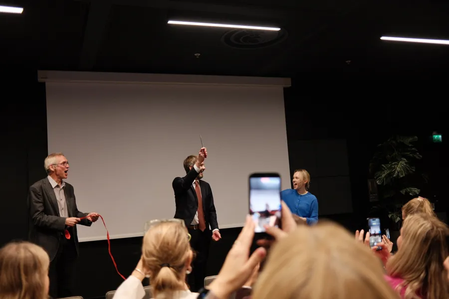 En person som holder en presentasjon