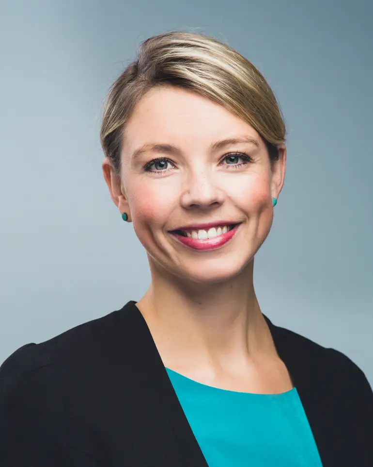 Portrettfoto av Clara Bratholm